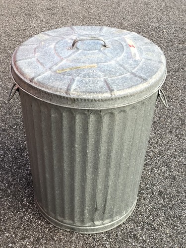 Vintage wheeling galvanized - wheeling,